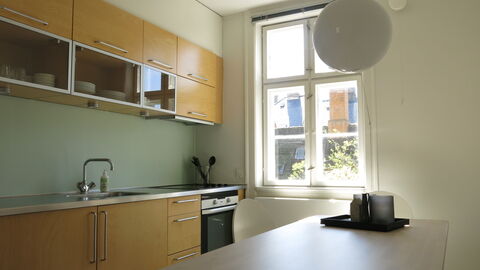 Center - Studio - Close To The King: Køkken