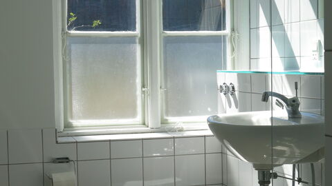 Center - Studio - Close To The King: Badeværelse