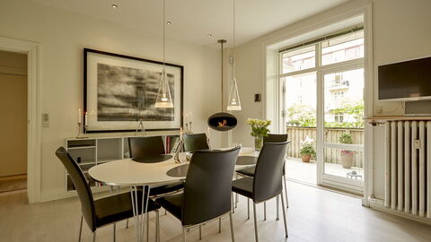 Frederiksberg - 2 Bedrooms: Frokostlokale, Køkken