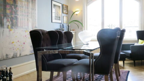 Center - Close To The King - The Marble Church: Frokostlokale