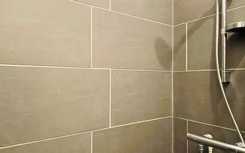 Østerbro - 1 Bedroom Apartment: Badeværelse