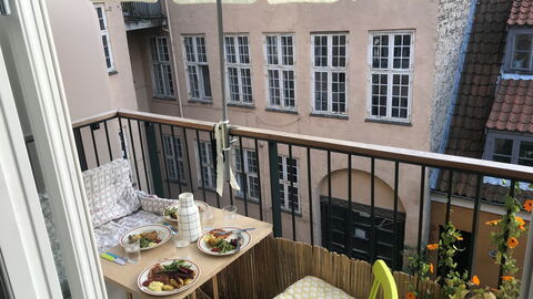 Center - Close To The King: Altan / terrasse / gårdhave, Udvendige