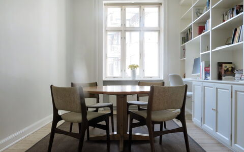 Østerbro - Perfect For Family - 2 Bedroom: Frokostlokale