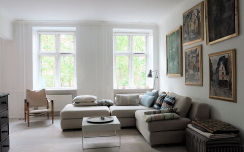 Cozy Area - Super Location - Balcony: Stue