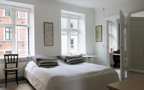 Cozy Area - Super Location - Balcony: soveværelse