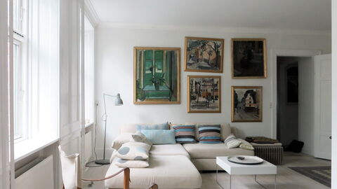 Cozy Area - Super Location - Balcony: Stue