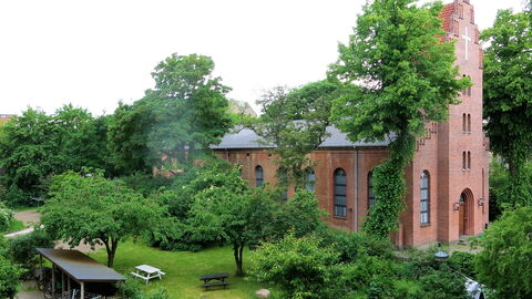 Cozy Area - Super Location - Balcony: Altan / terrasse / gårdhave, Udendørs
