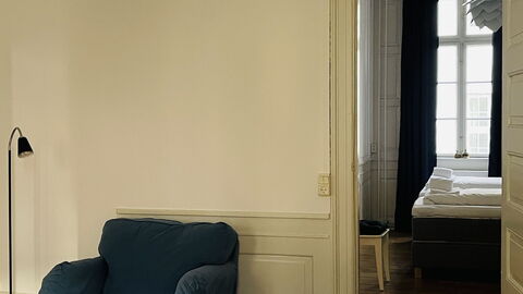 Center-inner City-2 Bedrooms-close To Everything