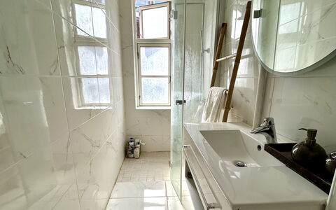 Østerbro-1 Bedroom-2 People-close To Metro: Badeværelse