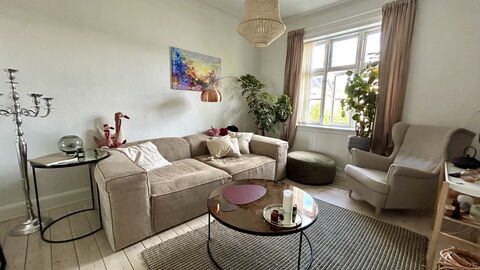 Østerbro-1 Bedroom-2 People-close To Metro: Stue