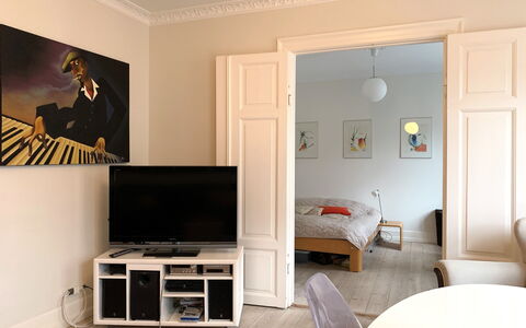 Østerbro - 2 Bedrooms - 4 People: Frokostlokale, Stue