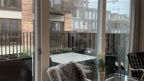 Frederiksberg - Carlsberg City - 2 Bedrooms: Altan / terrasse / gårdhave, Stue
