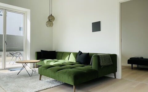 2 Bedrooms - 5 People - Close To Metro: Stue