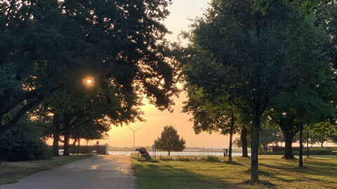 2 Bedrooms - 5 People - Close To Metro: Altan / terrasse / gårdhave, Udendørs