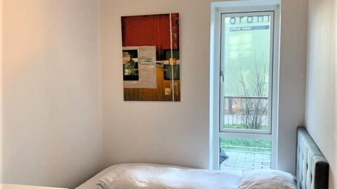 2 Bedrooms - 5 People - Close To Metro: soveværelse