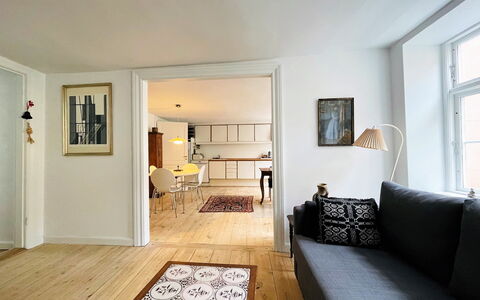 Close To Tivoli - 1 Bedroom - 4 People: Stue