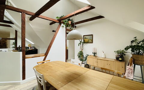 Amager - 4 Bedrooms - 6 People - Close To Metro: Frokostlokale, Køkken, Stue