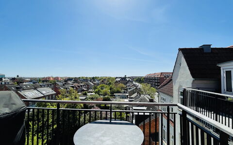Amager - 5 People - 2 Bedrooms - Balcony: Altan / terrasse / gårdhave