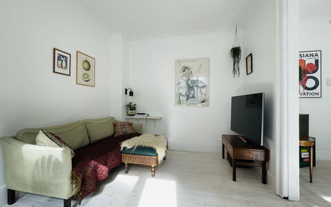 Close To The Lakes - Center - 2 People: Stue