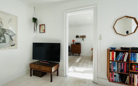 Close To The Lakes - Center - 2 People: Stue