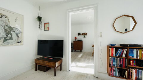 Close To The Lakes - Center - 2 People: Stue