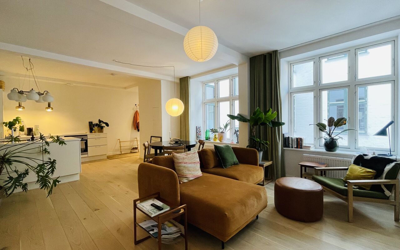Center - Close To Nyhavn - The Palace - 2 Bedrooms - 4 People