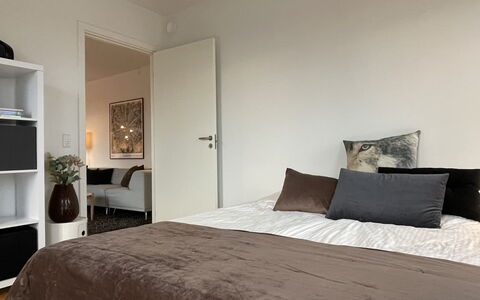 2 Bedrooms - 4 People - Free Parking: soveværelse