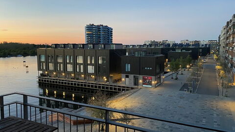 2 Bedrooms - 4 People - Free Parking: Altan / terrasse / gårdhave