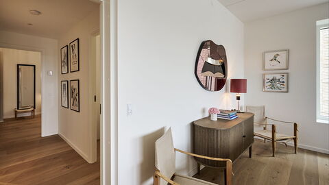 Exclusive- Center - 2br 2 Bath - Nyhavn - Min. 30 Days: Frokostlokale, Køkken, Stue