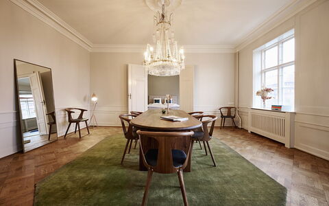 Center - Kings Garden - 5 People - Luxury - 3br