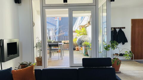 Vester Voldgade - Elegant 1 Bedroom Near Strøget: Altan / terrasse / gårdhave, Stue