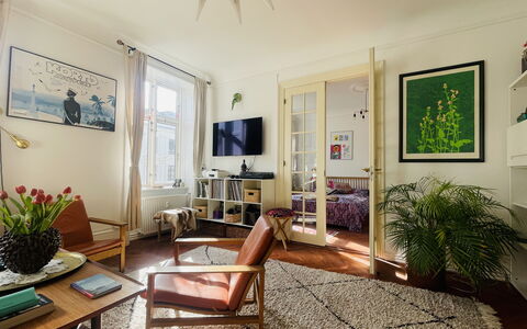 Center - 2 Br - 4 People - Close To The Lakes - Me