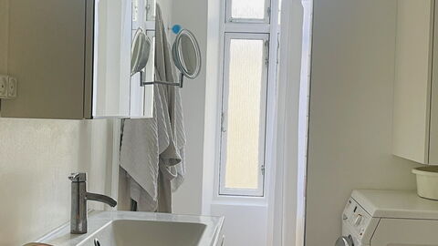 Center - 2 Br - 4 People - Close To The Lakes - Me