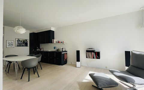 Frederiksberg - 3 Br - 5 People - Metro - Parking