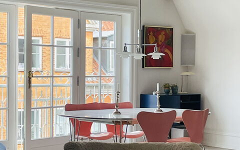 Ultimate Location - Private Roof Terrace - 2 Bedrooms - 4 People: Frokostlokale