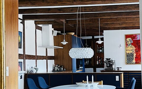 Ultimate Location - Private Roof Terrace - 2 Bedrooms - 4 People: Frokostlokale, Køkken