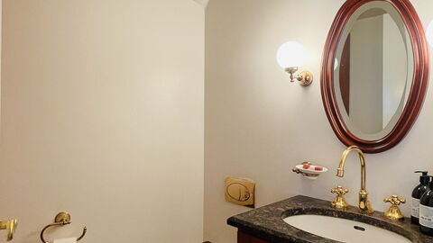 Ultimate Location - Private Roof Terrace - 2 Bedrooms - 4 People: Badeværelse