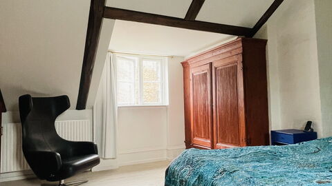 Ultimate Location - Private Roof Terrace - 2 Bedrooms - 4 People: soveværelse