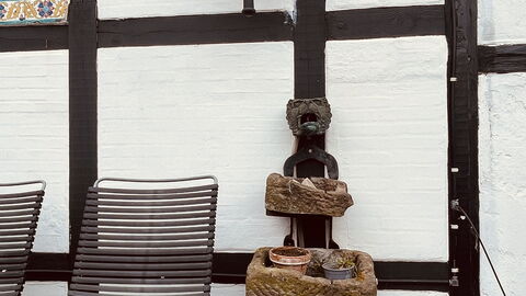 Ultimate Location - Private Roof Terrace - 2 Bedrooms - 4 People: Udendørs