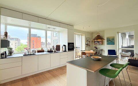 Close To Beach - 3 Br - 5 People - Balcony