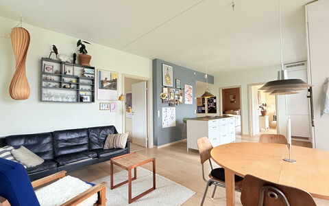 Close To Beach - 3 Br - 5 People - Balcony