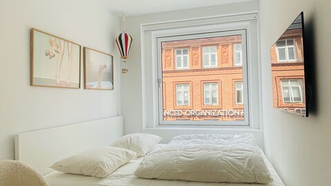 Close to Tivoli Garden -3 Br - 6 People -City Center: soveværelse