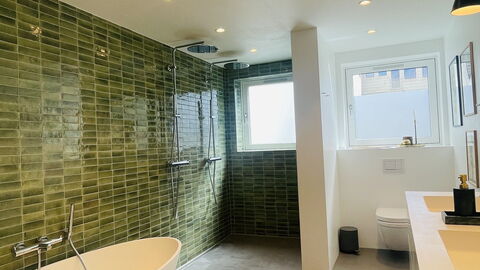 Close to Tivoli Garden -3 Br - 6 People -City Center: Badeværelse