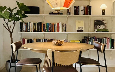 Townhouse- Nørrebro - 2 Levels - 4 People: Frokostlokale, Køkken, Stue