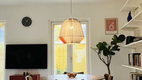 Townhouse- Nørrebro - 2 Levels - 4 People: Frokostlokale, Køkken, Stue