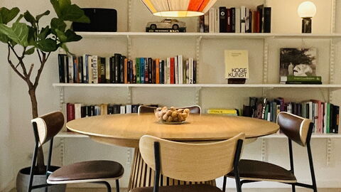 Townhouse- Nørrebro - 2 Levels - 4 People: Frokostlokale, Køkken, Stue