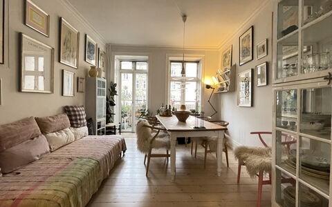 Vesterbro - 1 Br - 2people-close To Enghave Metro: Frokostlokale, soveværelse