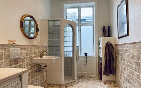 Frederiksberg -fantastic -big -1 Br -2 People: Badeværelse