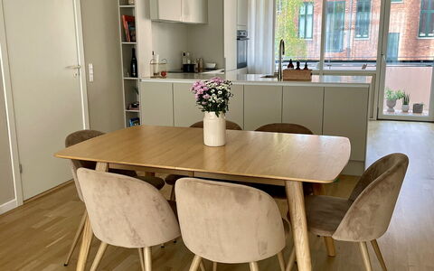 Nørrebro - 2br - 4 People - Close To Metro: Frokostlokale, Køkken