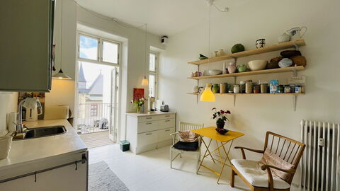 Close To Lakes - Tivoli - 2 Br - 4 People: Køkken